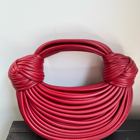 PERFECT CONDITION. BOTTEGA VENETA Nappa Mini Tubular Double Knot in Dark Red - Picture 3 of 5